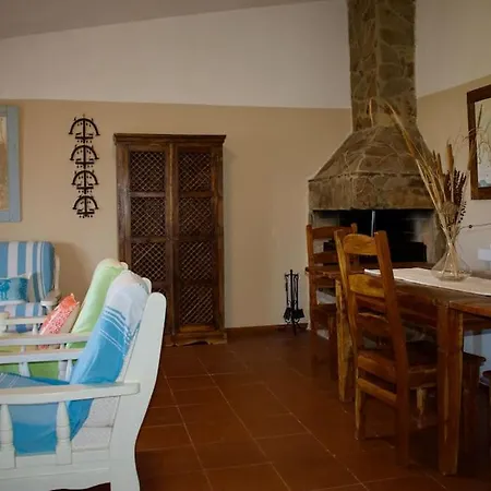 Holiday home Con Splendido Giardino E Vista Mare A Osseddu - Olbia