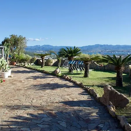 Con Splendido Giardino E Vista Mare A Osseddu - Olbia * Pittulongu