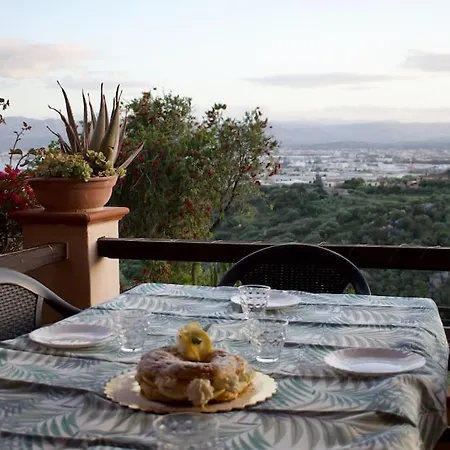 Con Splendido Giardino E Vista Mare A Osseddu - Olbia Holiday home Pittulongu