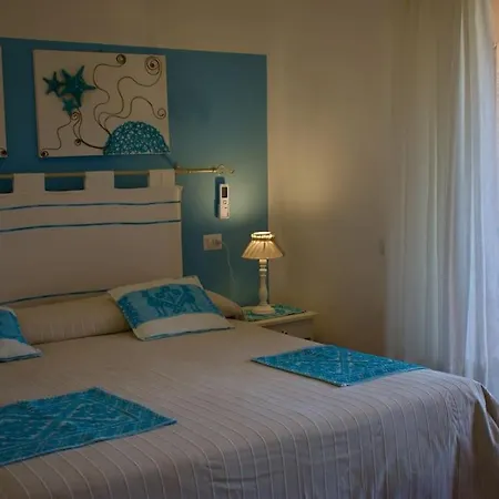 Holiday home Con Splendido Giardino E Vista Mare A Osseddu - Olbia