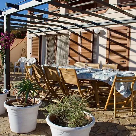 Con Splendido Giardino E Vista Mare A Osseddu - Olbia Pittulongu