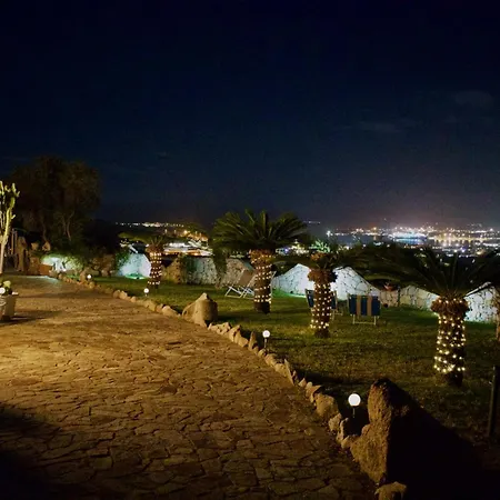 Casa de Férias Con Splendido Giardino E Vista Mare A Osseddu - Olbia